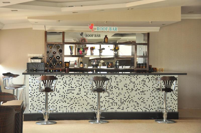 Lonicera City Hotel - image 9