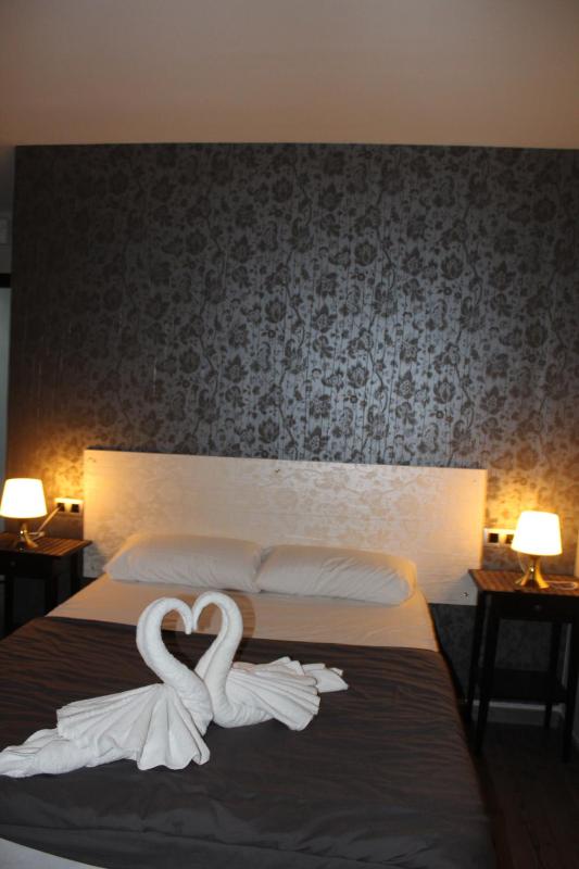BCN Condal Hostal - image 15
