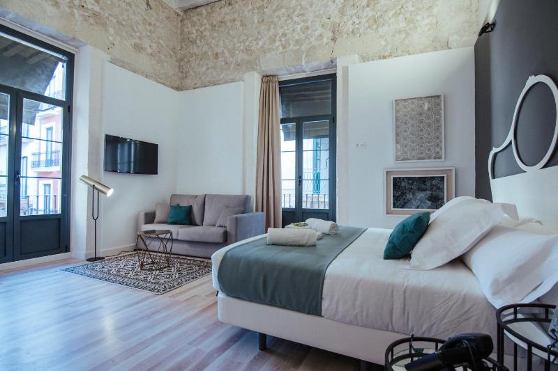 Hotel Boutique Alicante Palacete S.XVII Adults Only - image 11