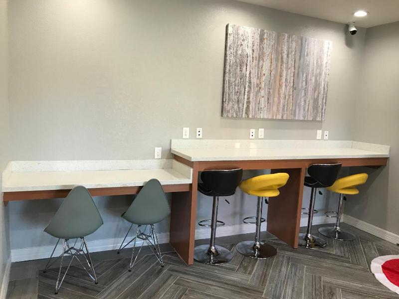 The Residency Suites - image 21