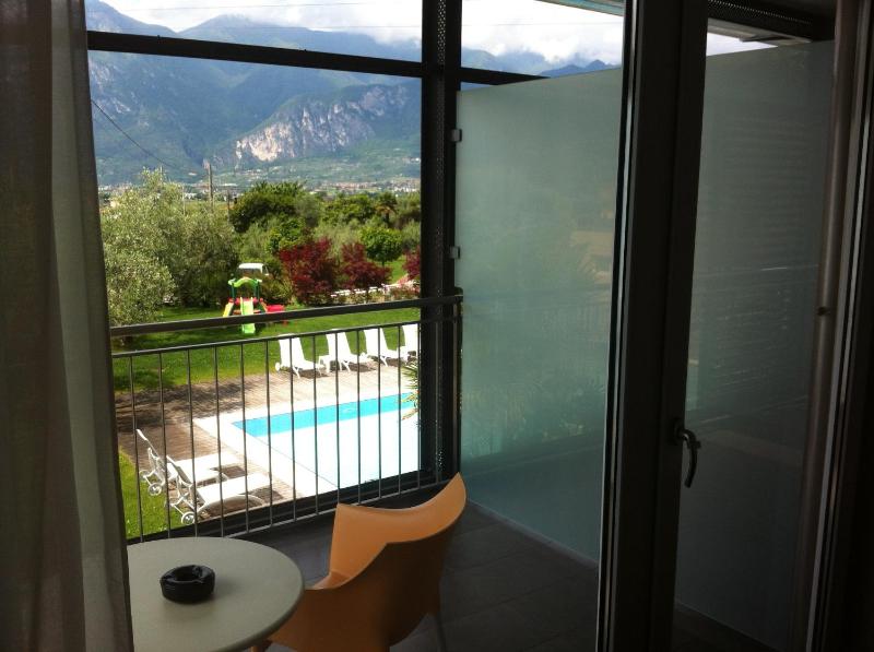 Double Room Single Use with Balcony image 2