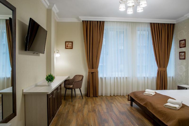Mini Hotel Barvy Lvova on Hnatyuka St. - image 16