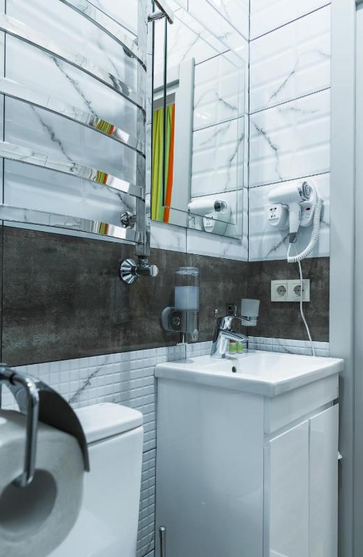Double Room with Private Bathroom image 3