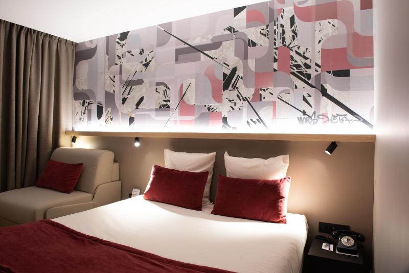 Superior Room with Chaise Longue  image 2