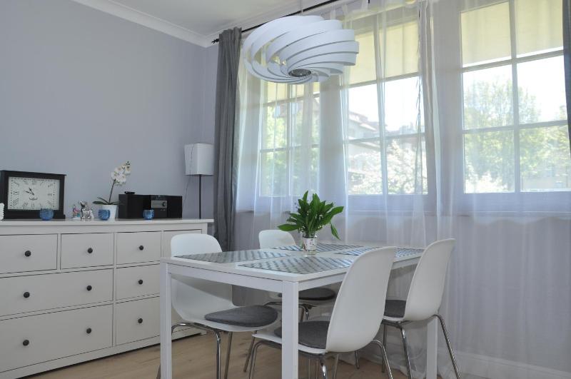 Apartments Karlikowska Sopot by Noclegi Renters - image 7