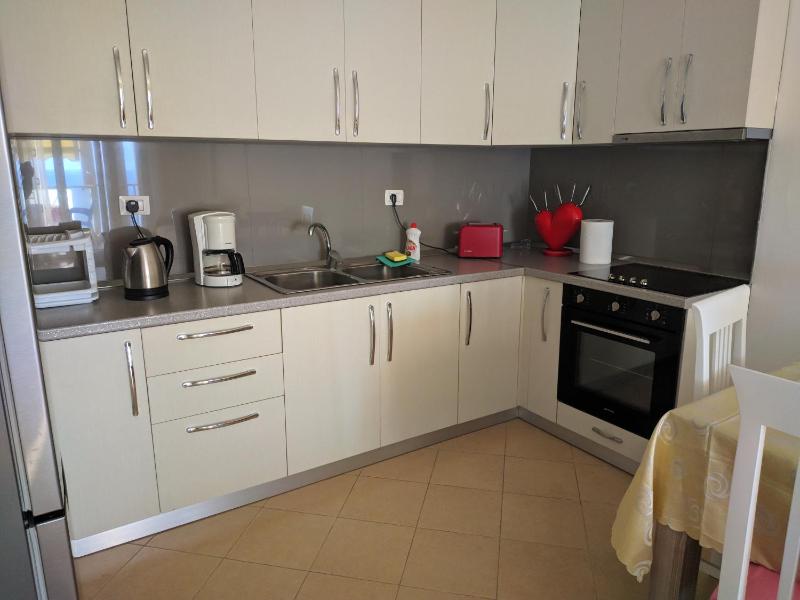 Lucky Lux Apartment - image 7