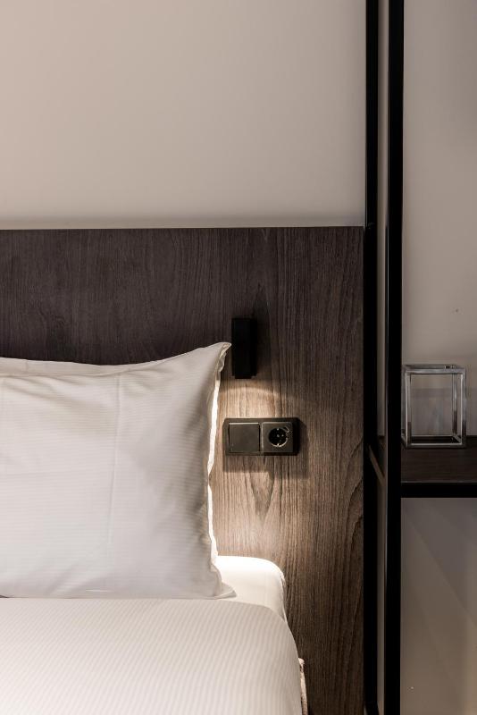 Triple or Quadruple Comfort Room image 3