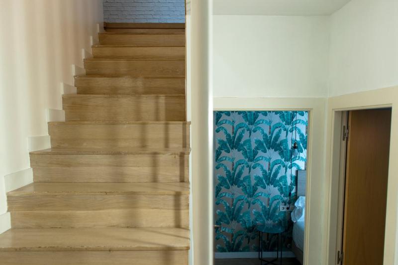 Two-Bedroom Duplex Apartment image 4
