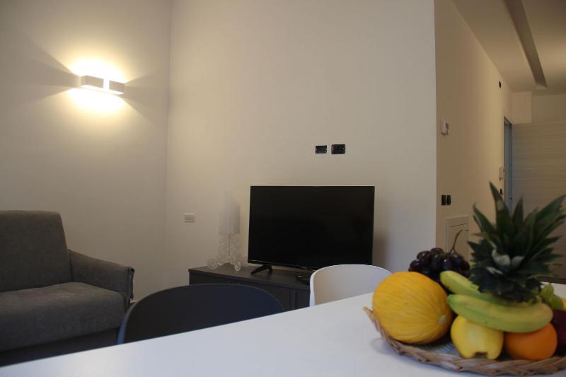 Mamiani Suite - image 20