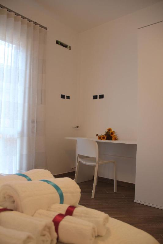 Mamiani Suite - image 29