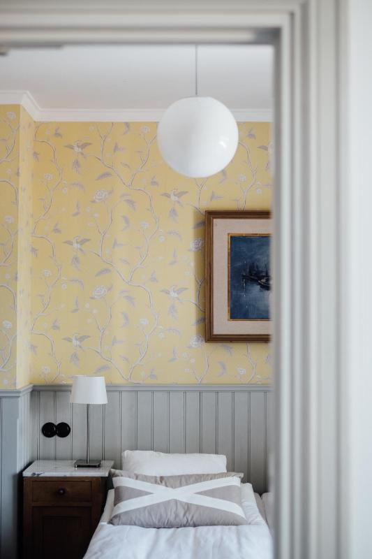 Standard Double Room image 2