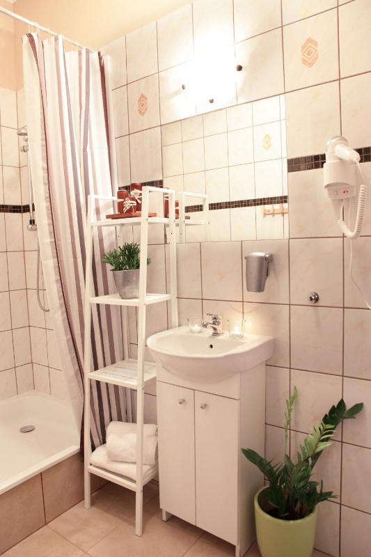 Triple Room image 2