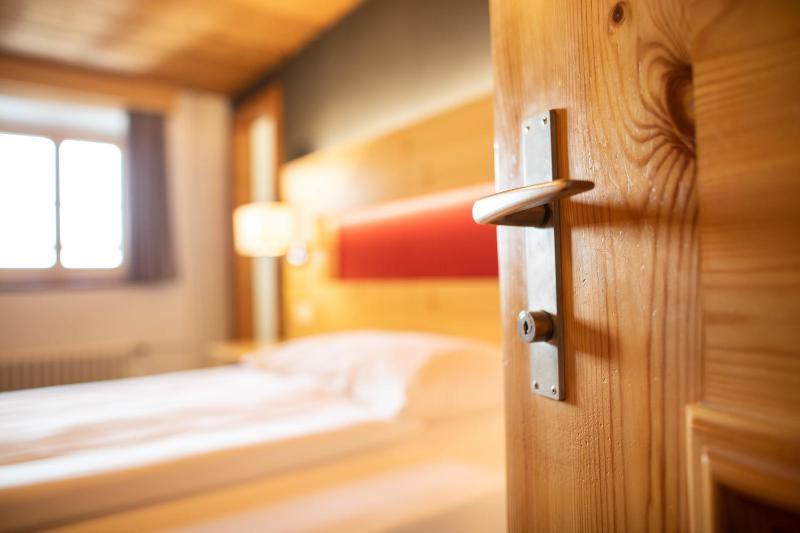 Standard Single Room image 2