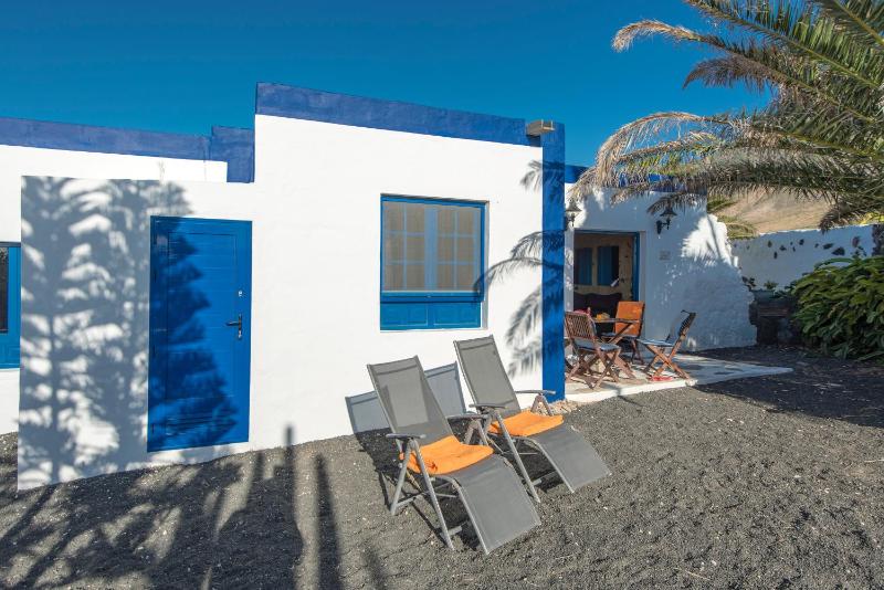 One-Bedroom Apartment (1 - 2 Adults) image 1