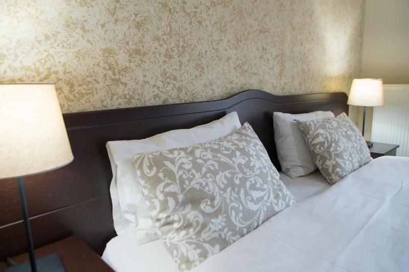 Double Room with Fireplace image 4