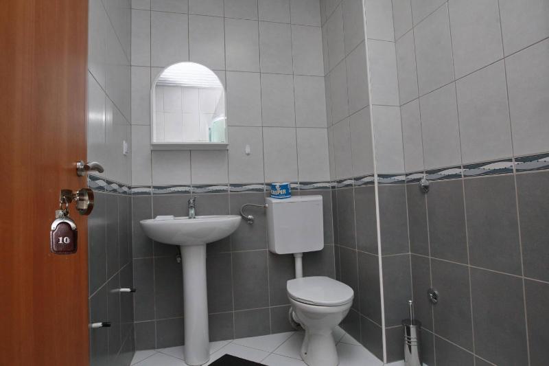 King Suite with Sea View image 3