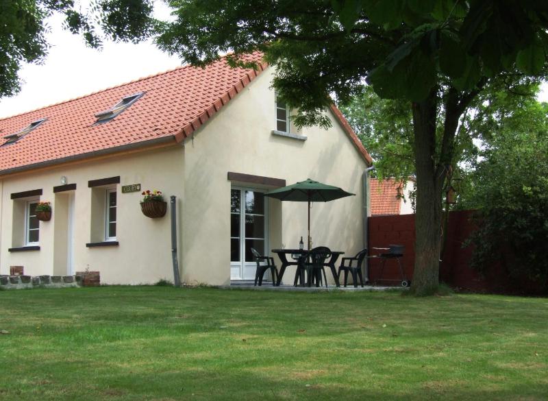 Coury House, Chavasse Farm, Somme Images