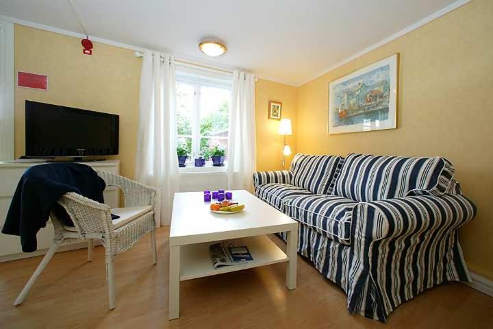 Apartment - Ground Floor image 3