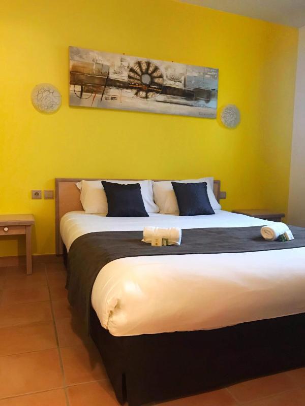 Triple Room image 4