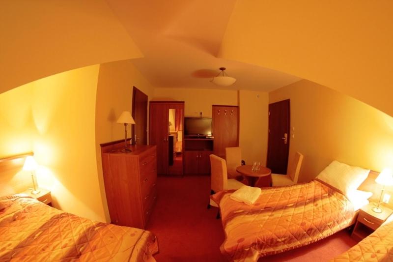 Triple Room image 3