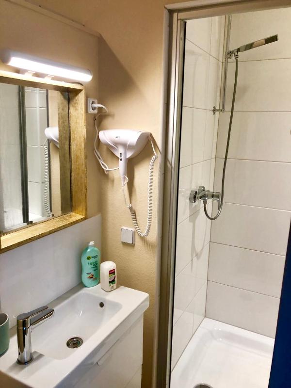 Luxury Apartment image 4