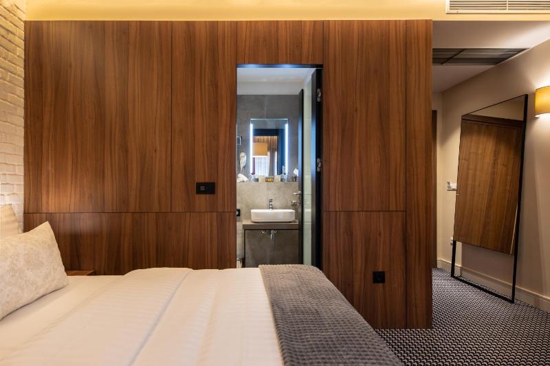 Standard Double Room - Annex image 3