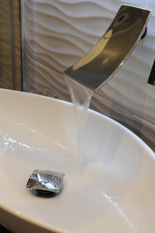 Quadruple Room image 3