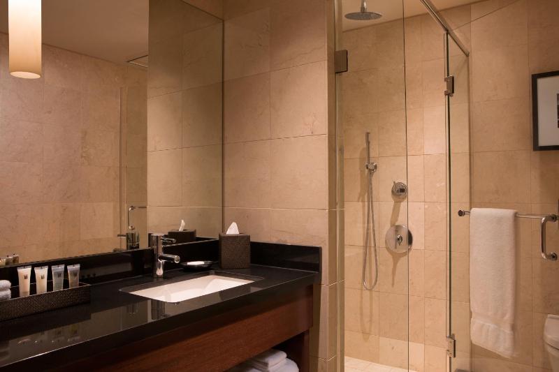 King Room image 4