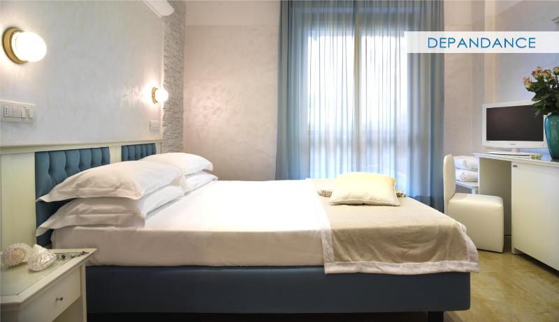 Double or Twin Room - Annex image 4
