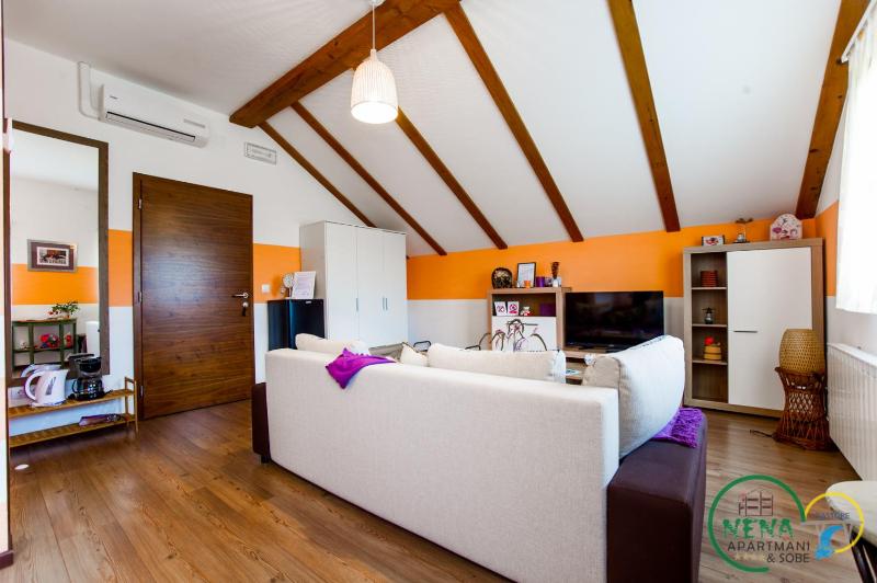 Triple Room with Private Bathroom image 3