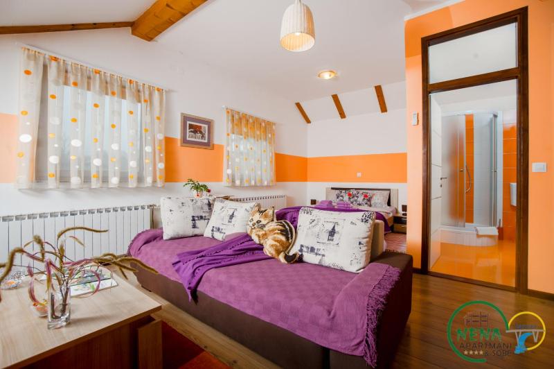 Triple Room with Private Bathroom image 2