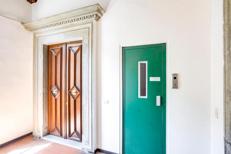 Palazzo Spinelli Apartment by Mamo Florence - image 10