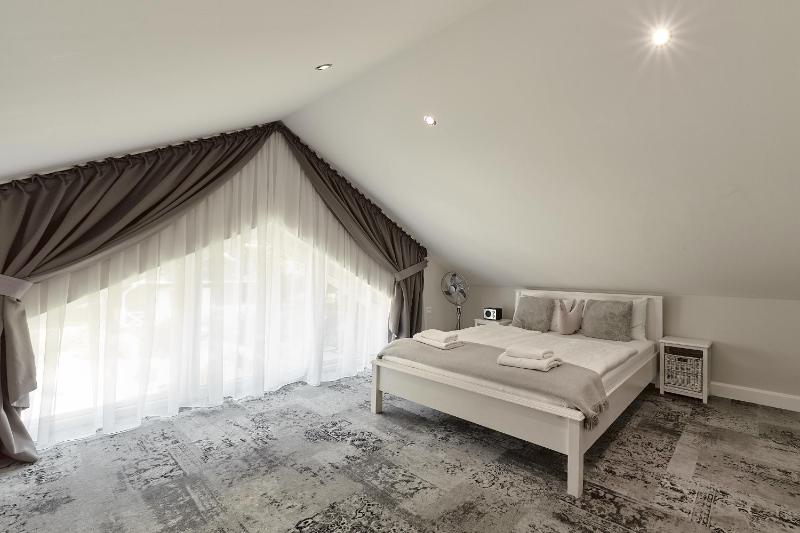 Duplex Apartment image 3