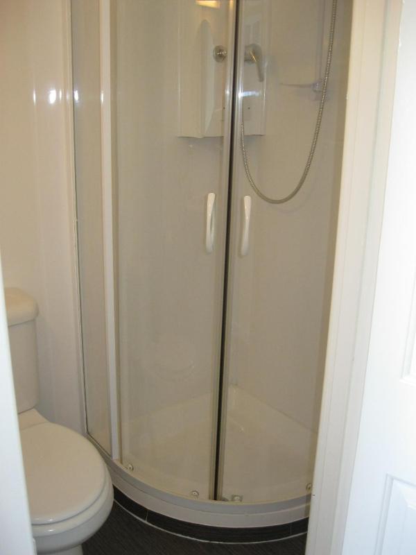 Channel View Guest House - image 30