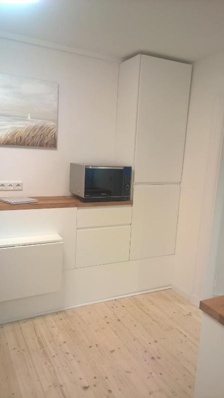 One-Bedroom Apartment image 4