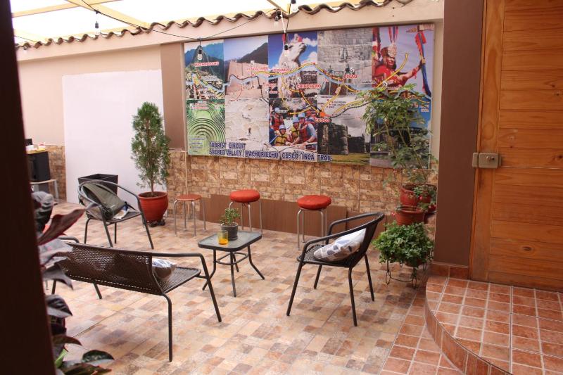 Kennedy Guest House - image 11