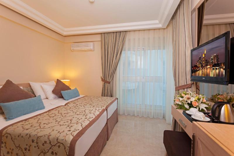 Xperia Saray Beach Hotel - image 17
