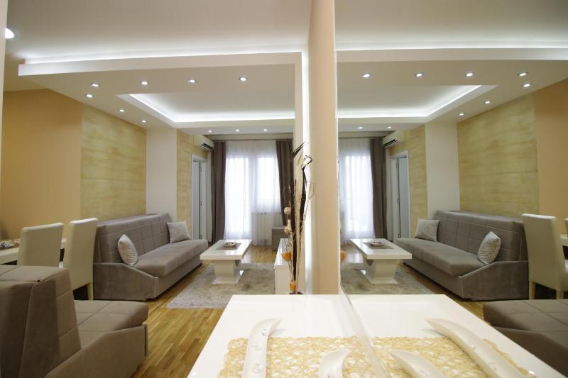 Luna Lux Apartman - image 1