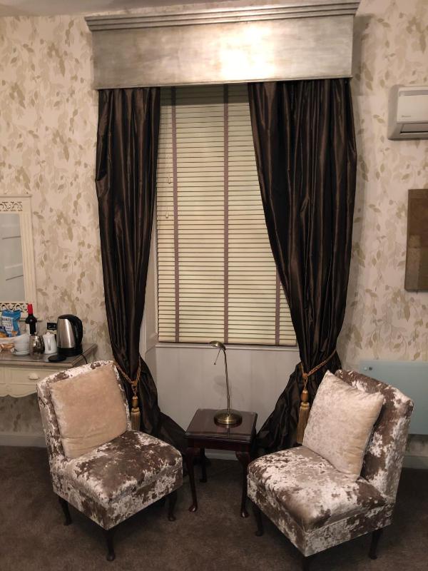 Superior Double Room image 4