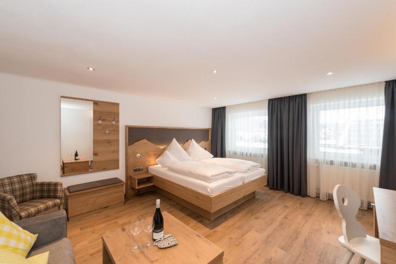 Hotel Alpenblick - image 46