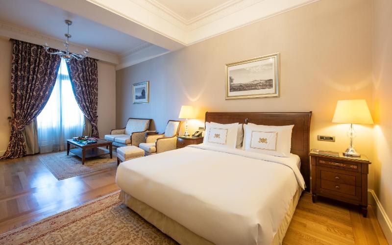 Grand Pera Studio Room King image 4