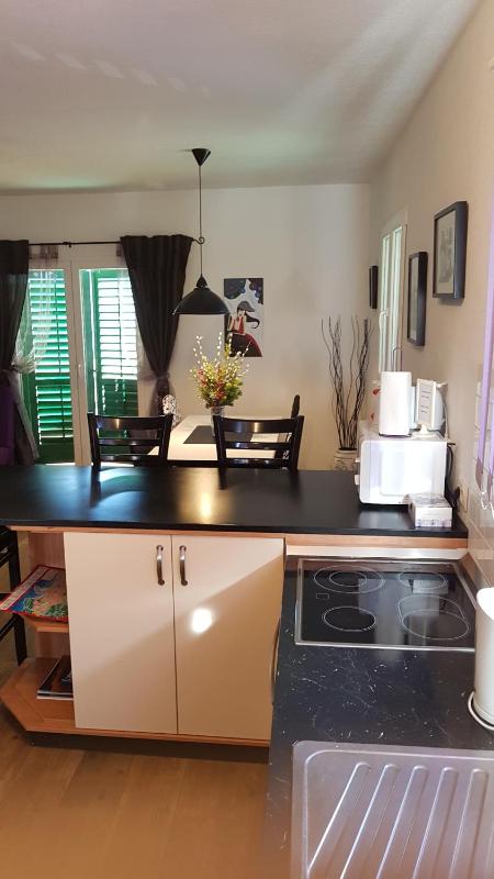 Apartments Elda - image 8