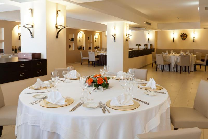 Hotel Tropis - image 20