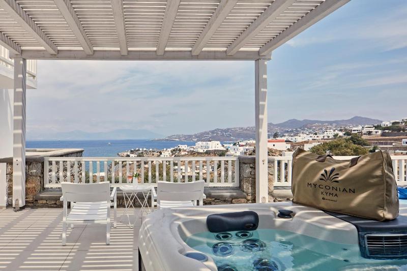 Sunset Sea View Junior Suite With Outdoor Hottub image 1