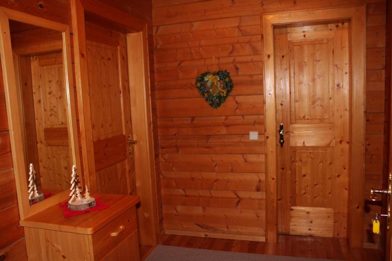 One-Bedroom Apartment image 3