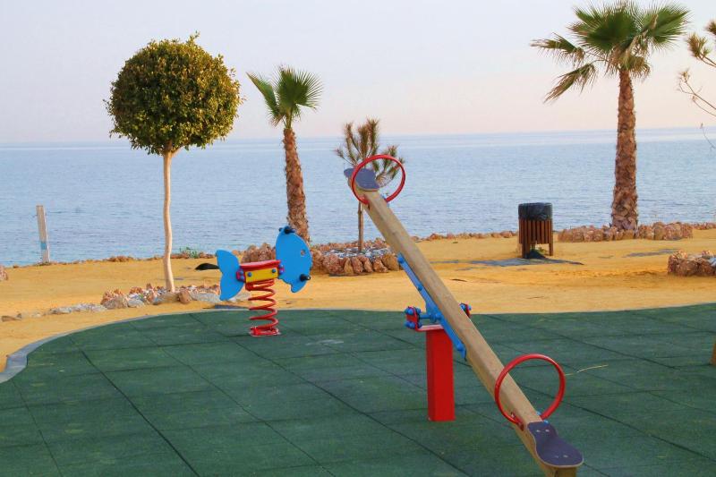 Apartment with Sea View image 4