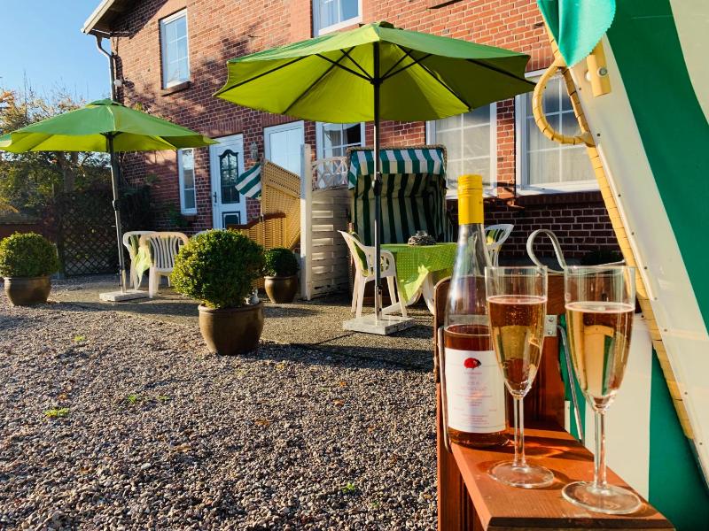 Three-Bedroom Apartment image 3