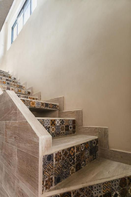 Suite Studio Serviced Apartments - image 3