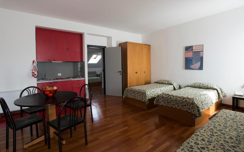 One-Bedroom Apartment image 1