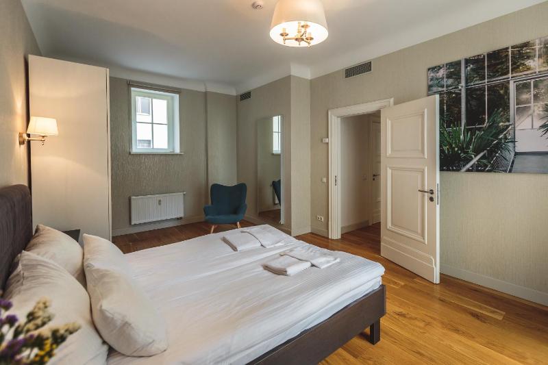 Two-Bedroom Apartment with Balcony image 3